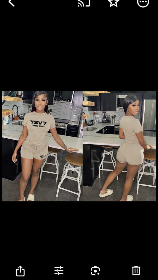 WOMENS FITTED CHAMPAGNE CREAM SHORT SET BLACK LOGO